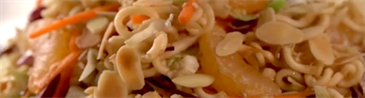 Mandarin Orange Ramen Noodle Salad from Fruits From Chile®