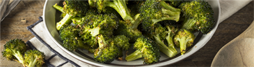 Garlic Parmesan Roasted Broccoli