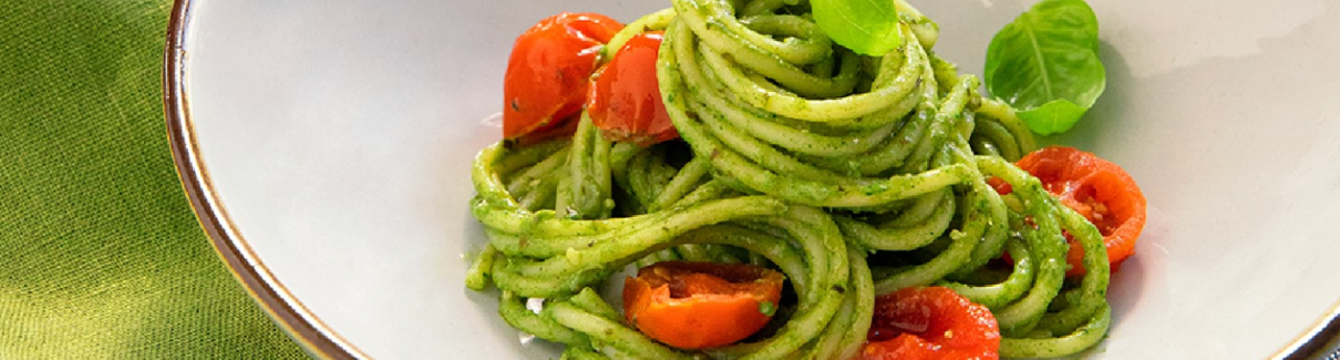 Barilla Spaghetti with Genovese Pesto, Roasted Tomatoes & Basil - CTown Supermarkets